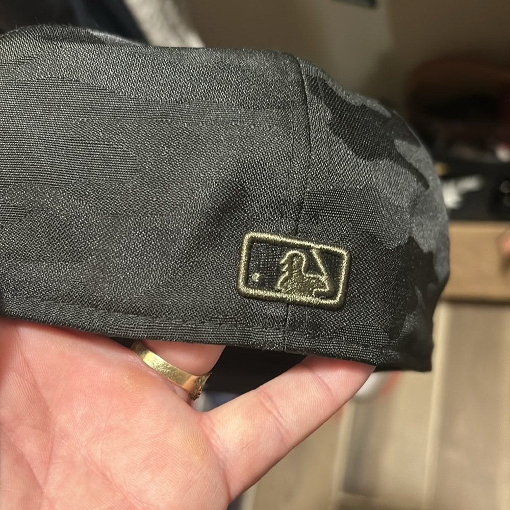 New era fitted hat, Pittsburgh size 7 - Picture 3 of 6